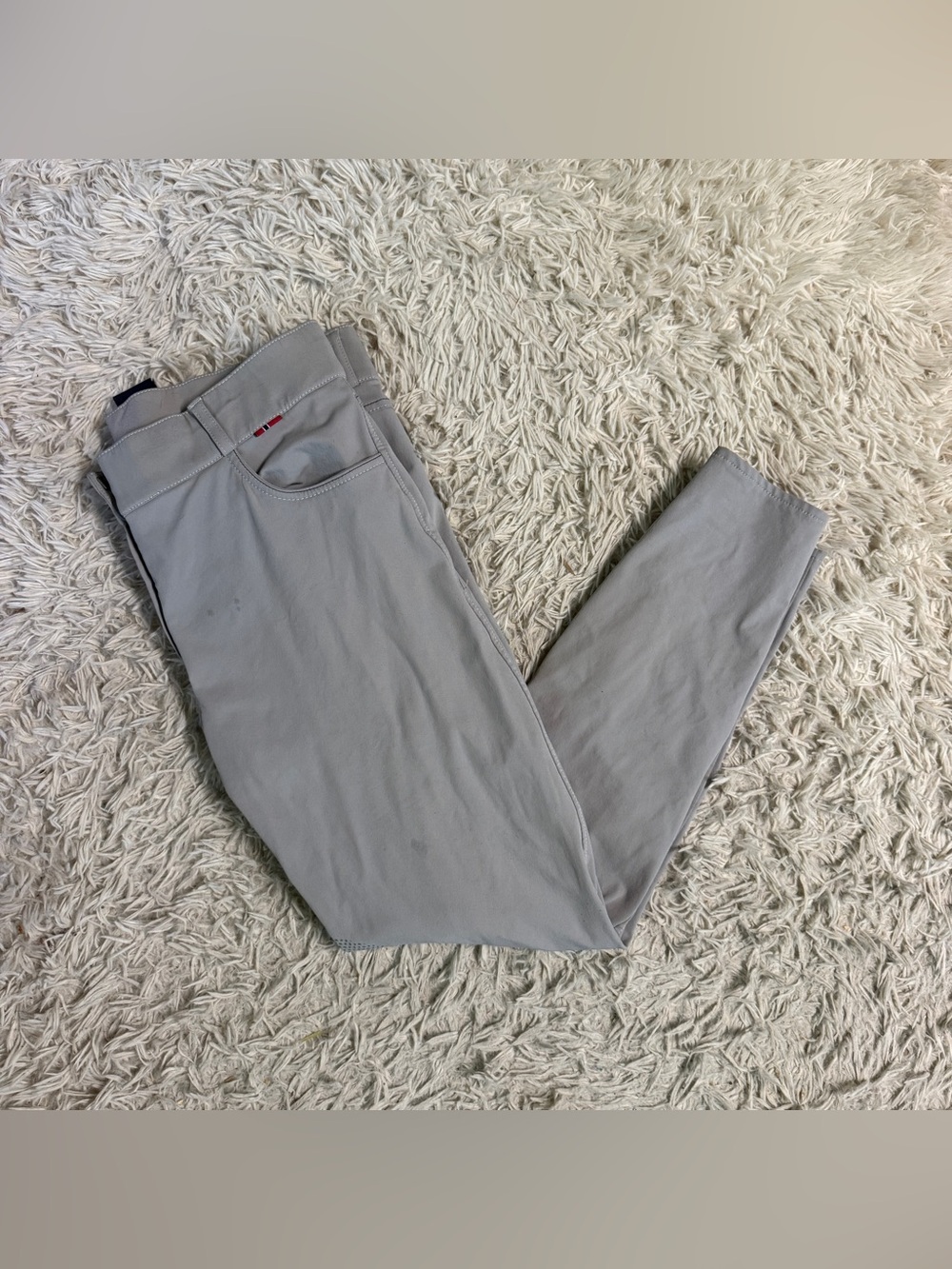 Women’s Size 32R Grey B Vertigo Knee Patch Horseback Riding Breeches